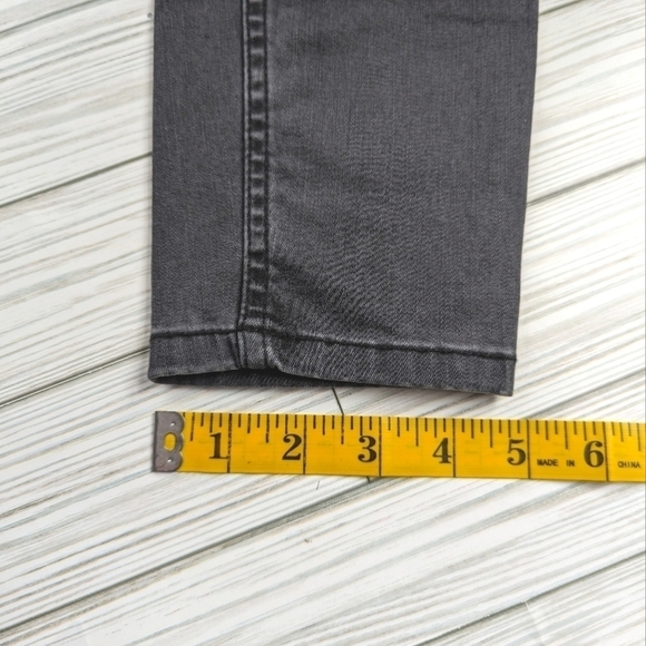 Free People Busted Knees Skinny Jeans in Washed Black Women's Size 28 - Picture 11 of 12